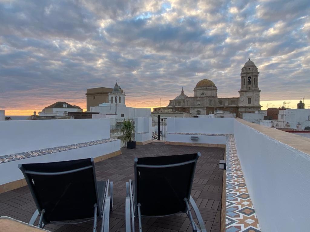 Hidden Gem Penthouse Populo Y Catedral Apartment Cadiz Luaran gambar